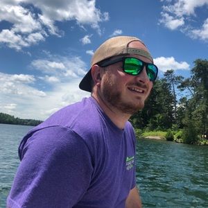 Meet your Posher, Travis